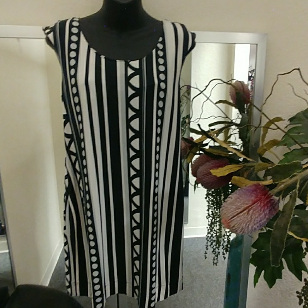 WHBM Geometric Print Mini Dress